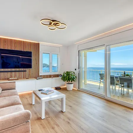 Apartment Atico Crucero Vip Roses