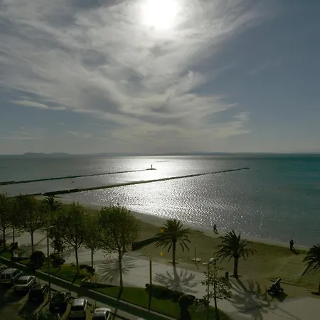 Atico Crucero Vip Apartment *