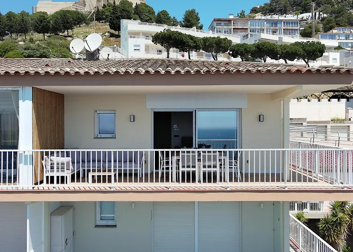 Atico Crucero Vip Apartman