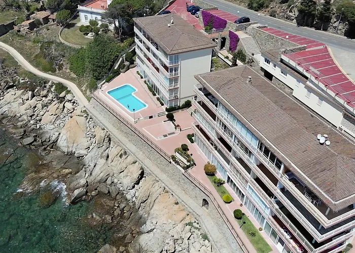 Atico Crucero Vip Apartman *
